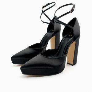 NWT Zara Women's Heels 👠